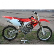 Honda CRF450R 2002 года: Первое поколение 4Т