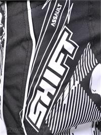 Shift Racing Assault мотоштаны, черно-белый с черепами