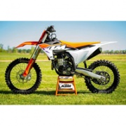 Тест KTM 450SXF 2023 года