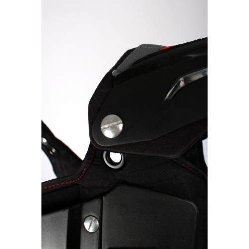 Leatt Chest Protector Pro панцирь, черный