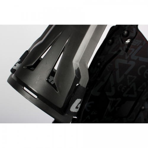 Leatt Chest Protector Pro панцирь, черный