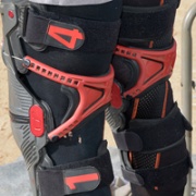 Как заменить тросик на брейсах Mobius X8