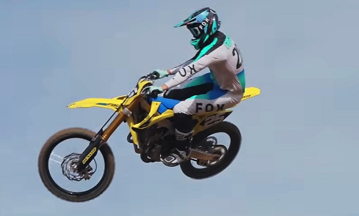 Тест Suzuki RM-Z250 2026.jpg Тест Suzuki RM-Z250 2026.jpg