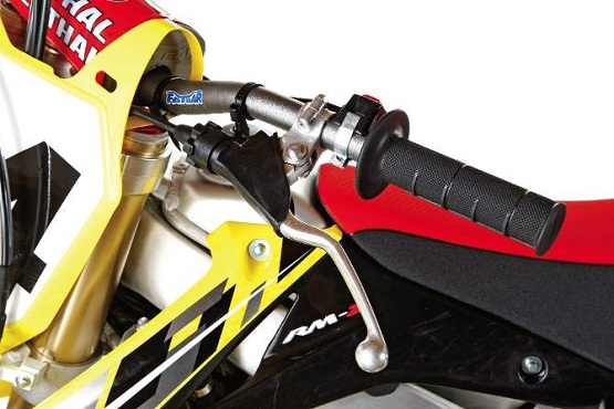 2014-Suzuki-RMZ450a-1.jpg 2014-Suzuki-RMZ450a-1.jpg
