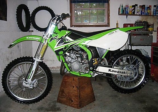 2002-Kawasaki-KX125.jpg