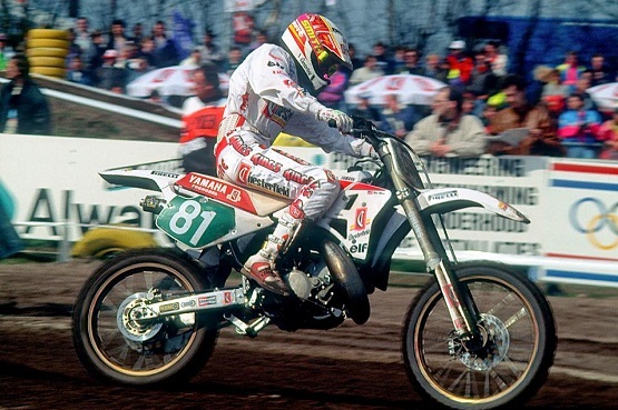 1992 боб мур.jpg