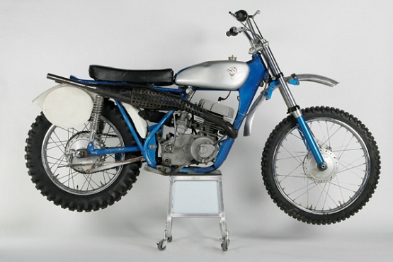1967_tm250-7.jpg