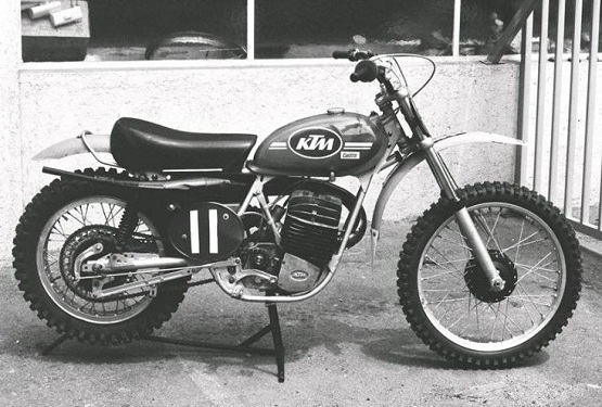1972 KTM 250 MC MOISEEV-2.jpg