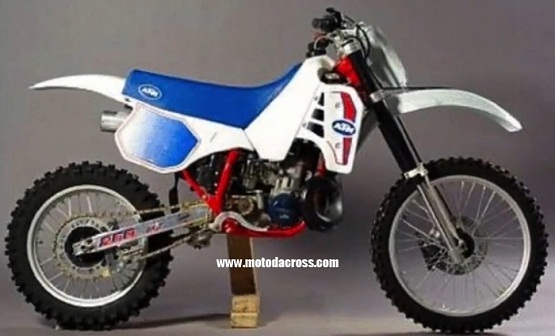 1987 250.jpg 1987 250.jpg