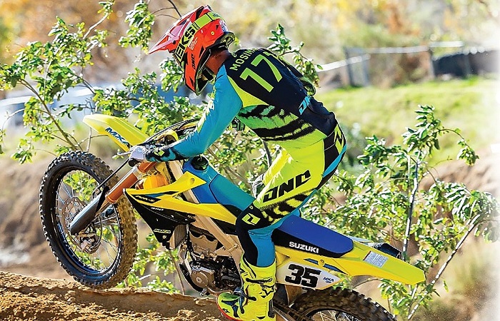 Тест Suzuki RM-Z450 2026.jpg Тест Suzuki RM-Z450 2026.jpg