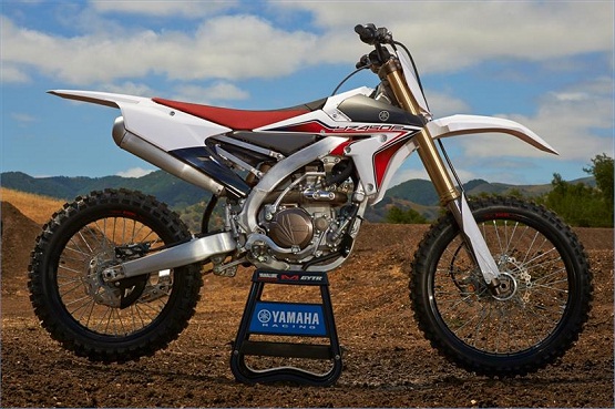 2015 Yamaha YZ450F.jpg