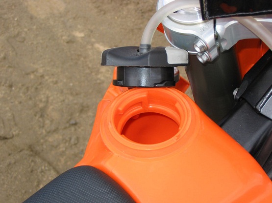 2005 бак.jpg 2005 бак.jpg