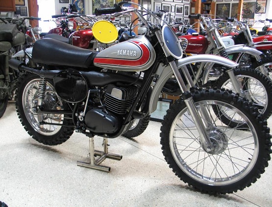 1972 Yamaha DT-2-MX.jpg