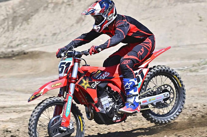 Тест GasGas MC450F Factory Edition 2025.jpg