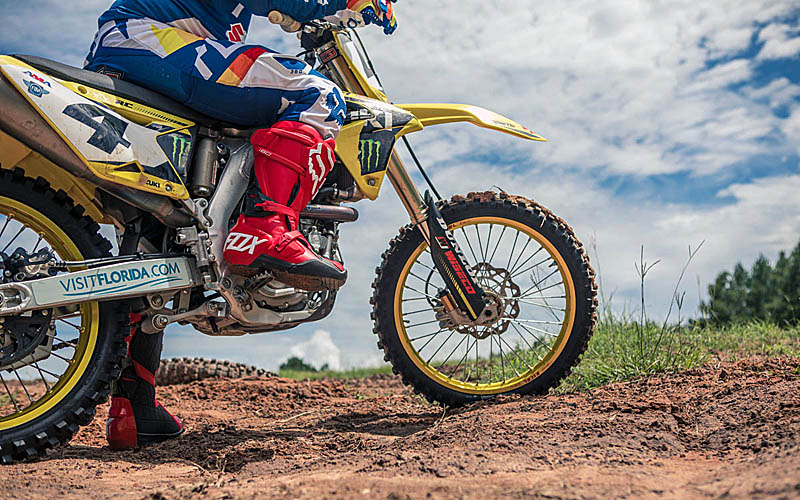 Motoboty_Fox_Racing_180_2018_6.jpg Motoboty_Fox_Racing_180_2018_6.jpg