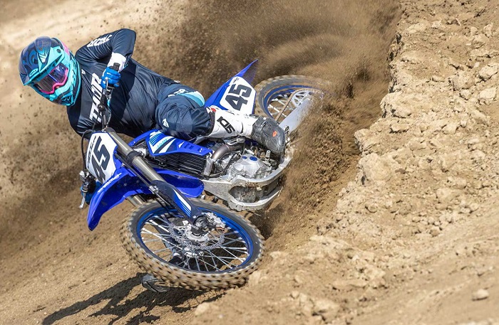 Тест Yamaha YZ450F 2025.jpg Тест Yamaha YZ450F 2025.jpg