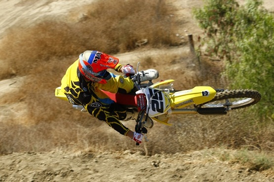 2012 SUZUKI RM-Z450-1.jpg 2012 SUZUKI RM-Z450-1.jpg