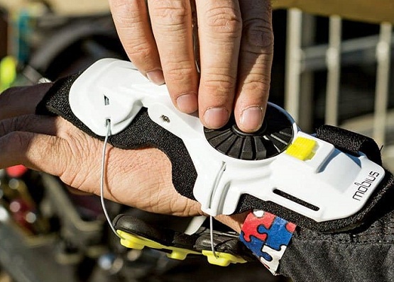 Mobius X8 wrist brace 2 Mobius X8 wrist brace2