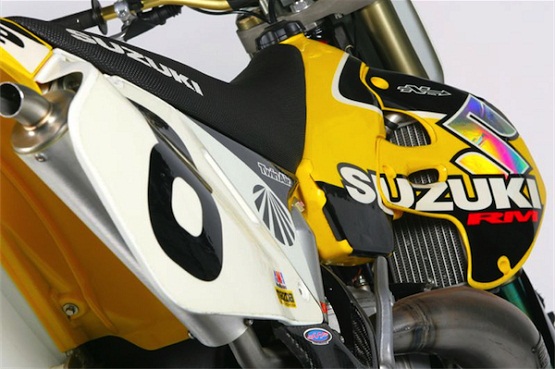 1999 Suzuki RM250  Грега Альбертийна-11.jpg