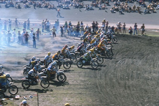 120028_1st_pic_daytona_start_1975_supercross_pics032.jpg 120028_1st_pic_daytona_start_1975_supercross_pics032.jpg