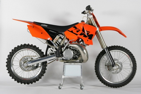 2003 KTM 250-9.jpg 2003 KTM 250-9.jpg