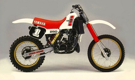 1983 Yamaha YZ250.jpg