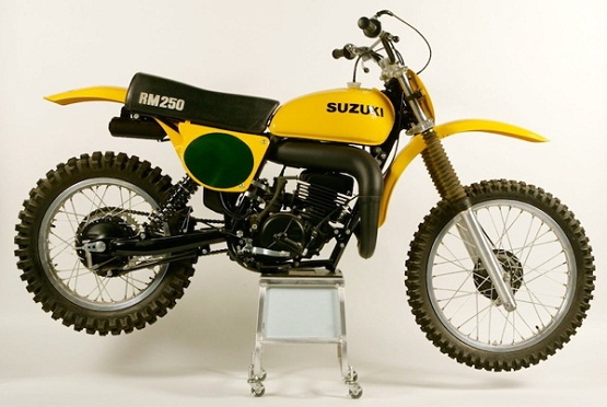 1978 Suzuki RM250C-7.jpg