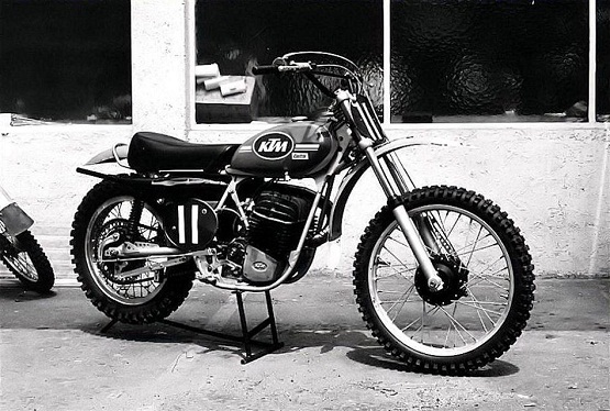 1972 KTM 250 MC MOISEEV.jpg 1972 KTM 250 MC MOISEEV.jpg