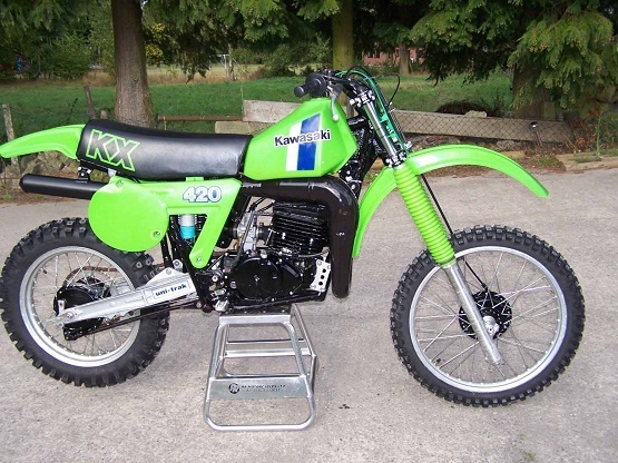 1980 Kawasaki KX420.JPG