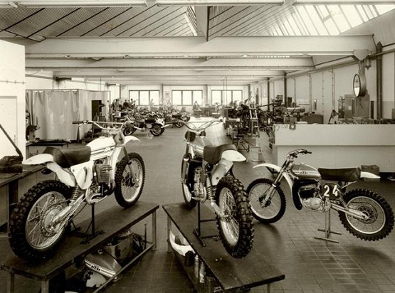 1976 KTM factory.jpg