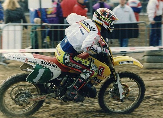 1993 трагтер.jpg