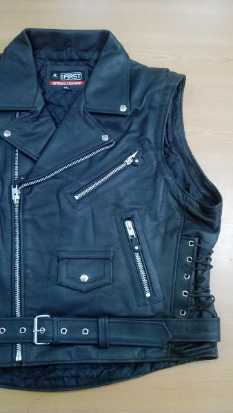 First M773 BFL Косуха мужская жесткая кожа 1,4мм, с отстегивающимися рукавами, 4XL First M773 BFL Косуха мужская жесткая кожа 1,4мм, с отстегивающимися рукавами, 4XL