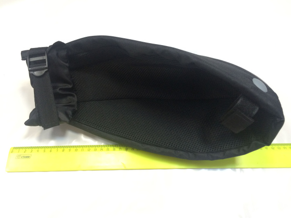 Мотокутюрье муфты на руль, черно-белый