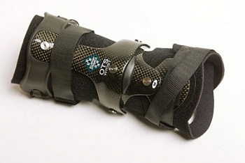 Alpinestars Dinamic BC OTS Carbon защита рук, черный