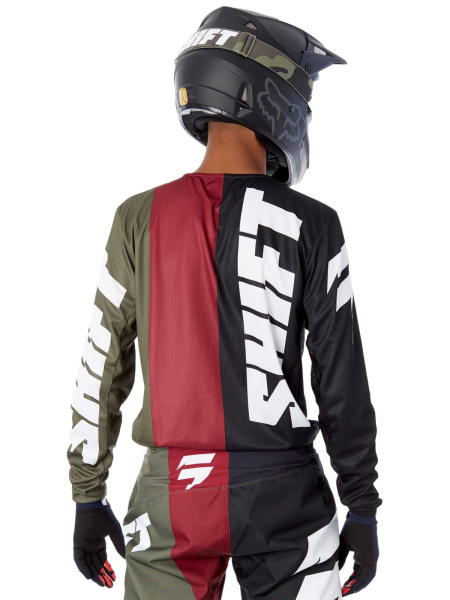 Shift White Tarmac 2018 комплект, черно-зелено-красный