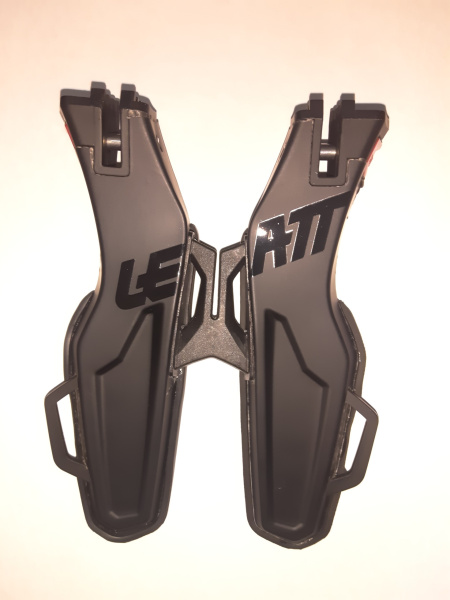 Leatt DBX/GPX 3.5 опорная планка защиты шеи 2XL, черный Leatt DBX/GPX 3.5 опорная планка защиты шеи 2XL, черный