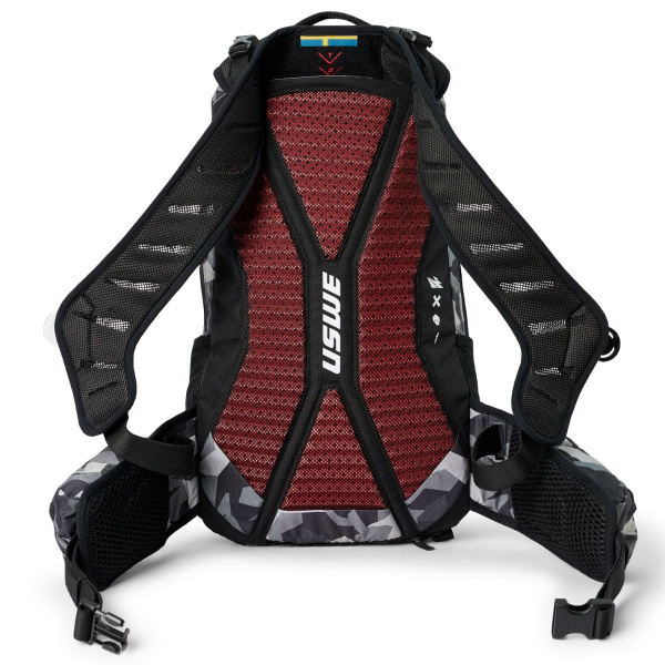 USWE Shred 25L MTB Daypack, Camo/Black рюкзак