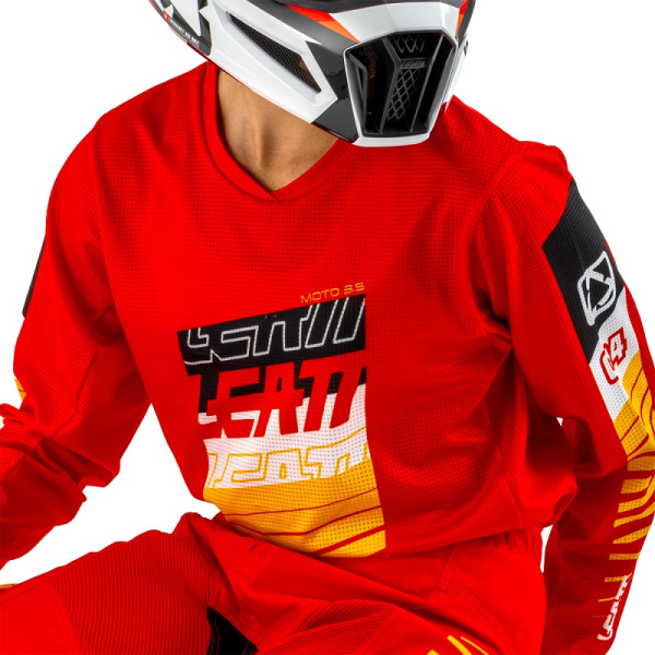 Leatt 3.5 Ride Kit Junior 2025 Red комплект подростковый, мотоштаны + джерси Leatt 3.5 Ride Kit Junior 2025 Red комплект подростковый, мотоштаны + джерси