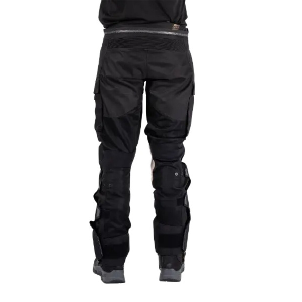 Leatt ADV FlowTour 5.5 Stealth мотоштаны Leatt ADV FlowTour 5.5 Stealth мотоштаны