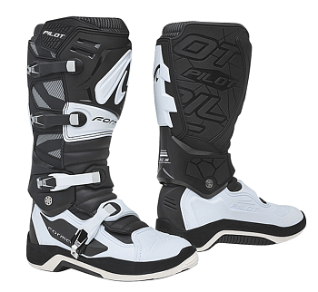 Forma Pilot Black/White мотоботы