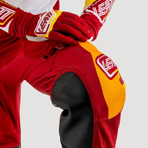 Leatt Moto 4.5 2025 PitBoard Ruby комплект
