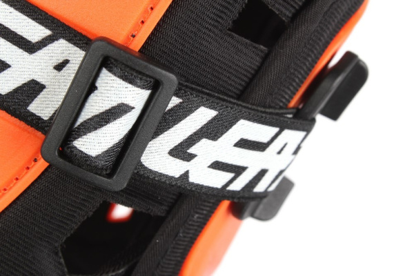 Leatt Chest Protector 2.5 Kids панцирь без плеч детский, оранжево-черный Leatt Chest Protector 2.5 Kids панцирь без плеч детский, оранжево-черный