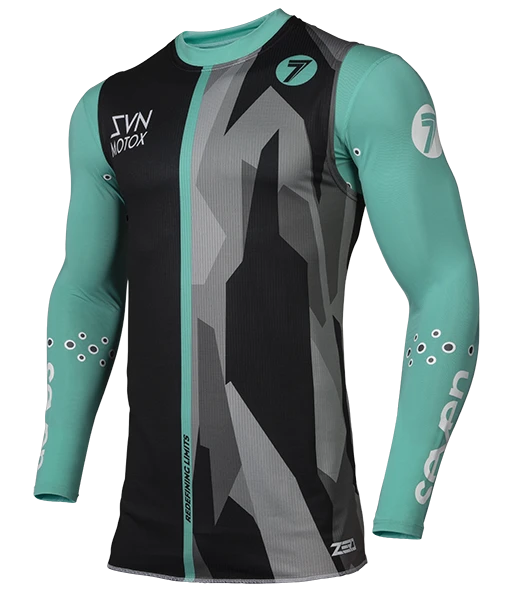Seven Zero Raider Over Jersey Black жилет на джерси