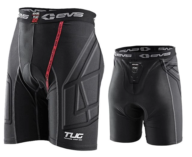 EVS Tug 02 Riding Short Padded мотошорты с защитой, черно-красный