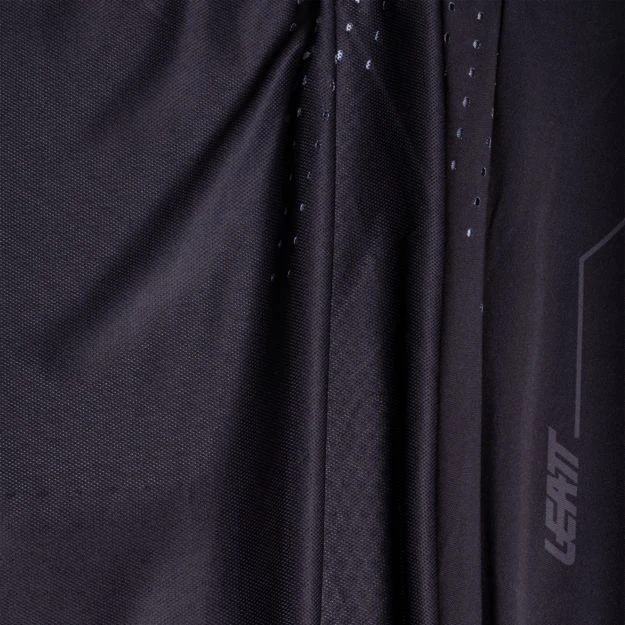 Leatt Moto 5.5 UltraWeld 2026 Black джерси, черный