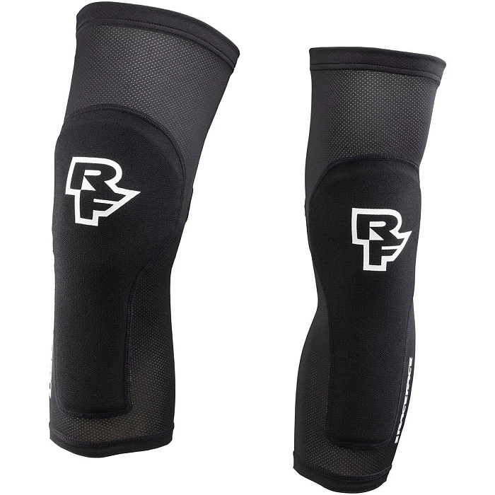 Race Face Charge Knee Stealth наколенники, черный