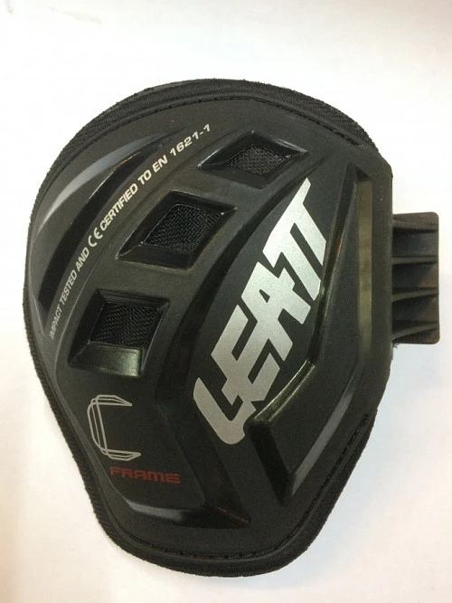 Leatt C-Frame Carbon чашка для наколенника, черный, левая