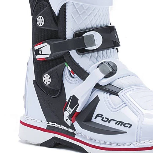 Forma Predator 2.0 мотоботы, белый