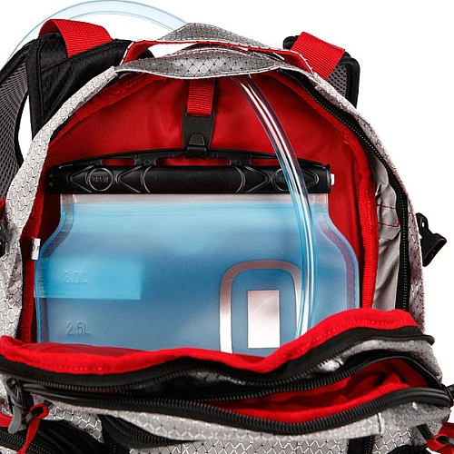 OGIO Dakar 100 Hydration Pack Chrome рюкзак-гидропак, серо-черный