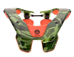 Atlas Tyke 2018 защита шеи детская, зеленый камуфляж (61-71 см)